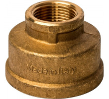 Муфта переходная внутренняя резьба 1 1/2х3/4"